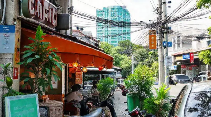 วิธีค้นหาและเดินทางไปยังร้านกาแฟน็อคดาวน์ เขตคลองสาน — แผนที่ รถสาธารณะ และที่จอดรถ